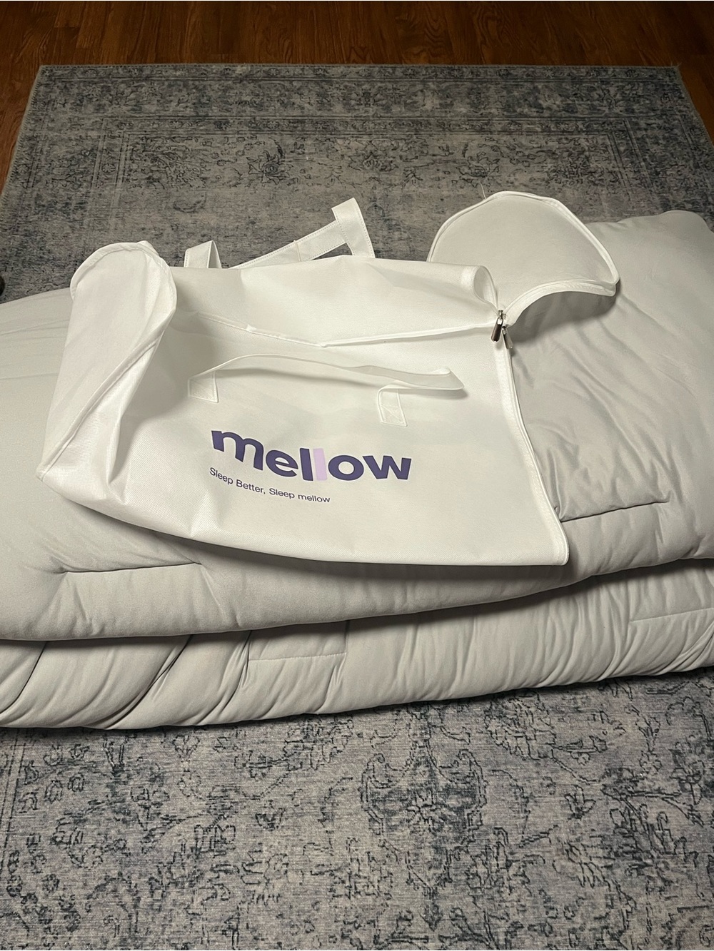 Mellow king size comforter
